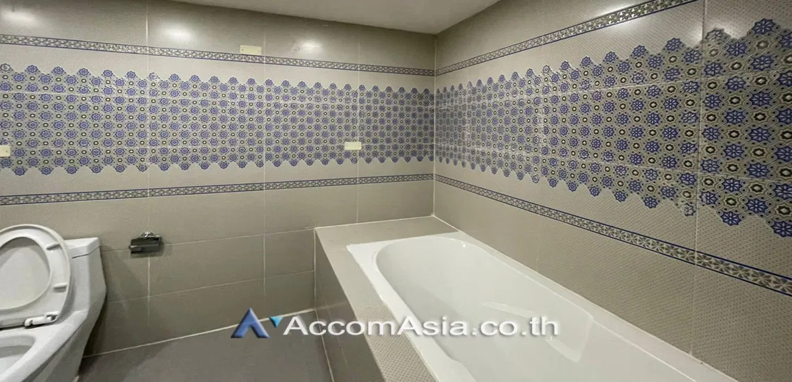 รูป 🔼🔽 AccomA 📩  3 BR Condominium @Royal Castle Sukhumvit 39 (AA28025) - รูปที่ 13/15