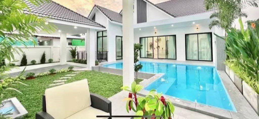 รูป ขายพูลวิลล่า 3 ห้องนอน พัทยาตะวันออก - รูปที่ 1/16