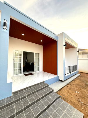 บ้านเดี่ยว หนองปรือ ชลบุรี : ขายบ้าน 3 ห้องนอนในอ่างเก็บน้ำมาบประชัน