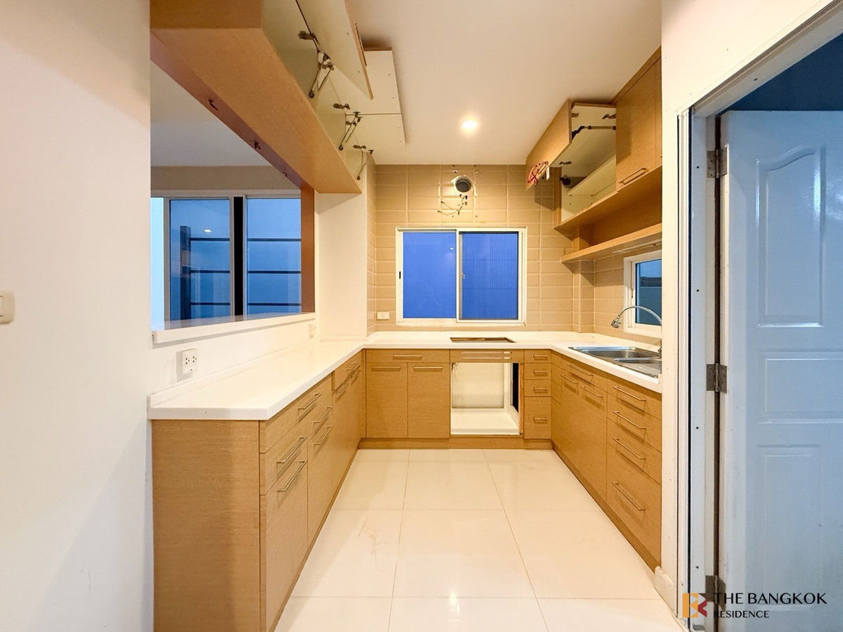 picture Nirvana Beyond Rama 9-Ramkhamhaeng, excellent location - 7/20