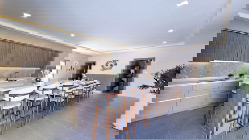 ขายพูลวิลล่าหรูสไตล์โมเดิร์นในห้วยใหญ่