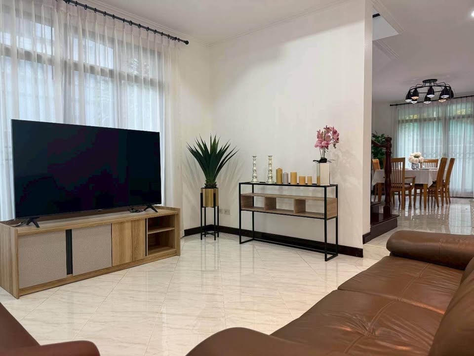 รูป ขายบ้านเดี่ยวสองชั้นในพัทยาตะวันออก - รูปที่ 4/10