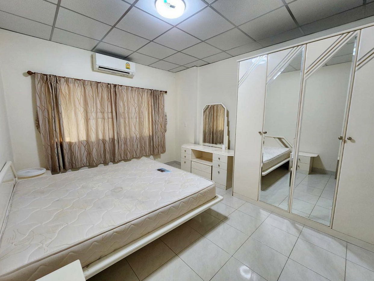 รูป ขายบ้านเดี่ยว 7 ห้องนอน จอมเทียน - รูปที่ 6/12