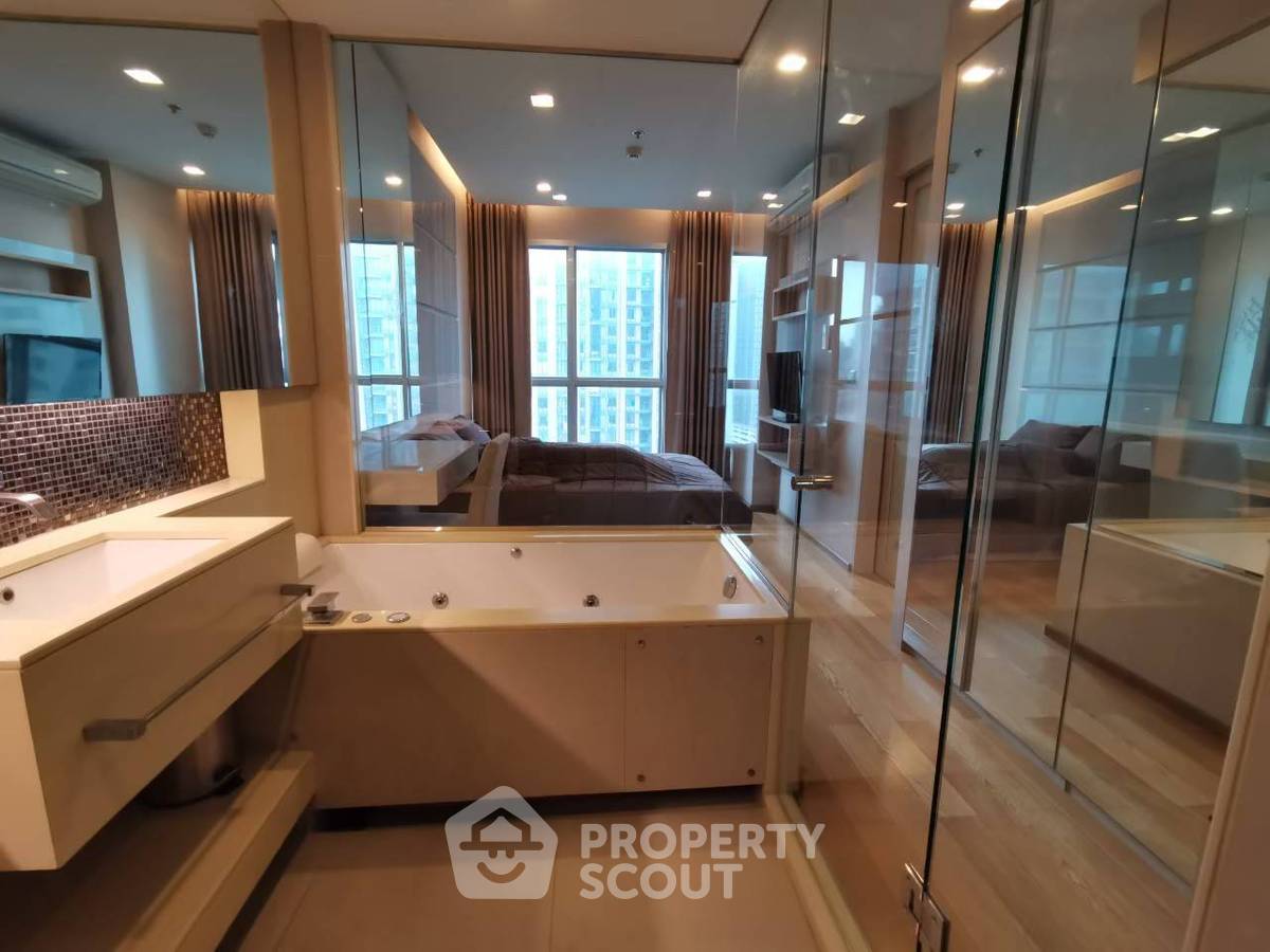 รูป คอนโด 1-ห้องนอน ที่ ดิ แอดเดรส อโศก ใกล้ ARL มักกะสัน (ID 513243) - รูปที่ 5/11