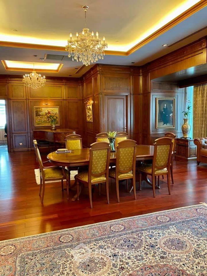 picture 3-BR Condo at Le Raffine Jambunuda Sukhumvit 31 near BTS Phrom Phong (ID 1584627) - 1/9