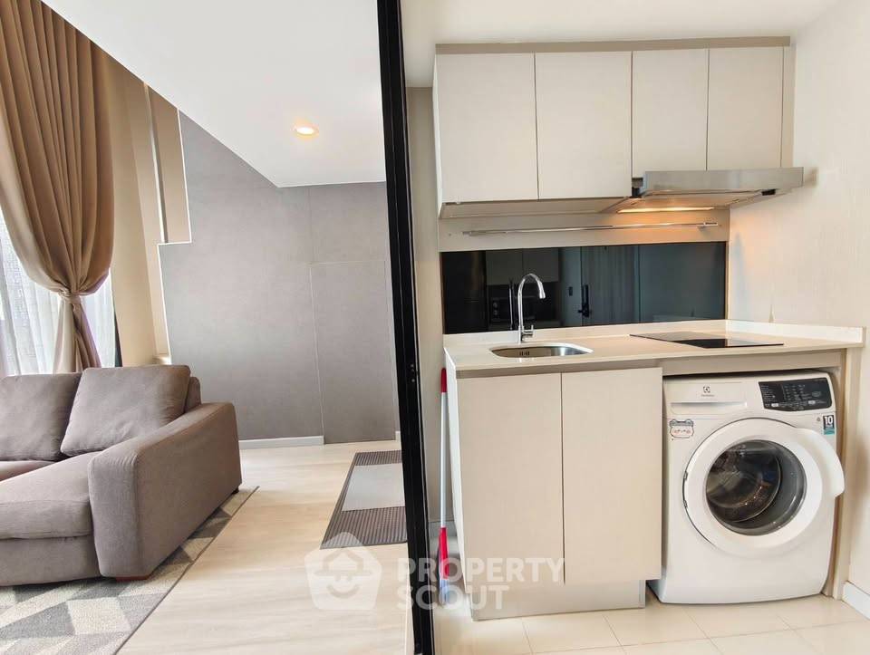 picture 1-BR Condo at Knightsbridge Prime Sathorn near BTS Saint Louis (ID 2461611) - 8/12