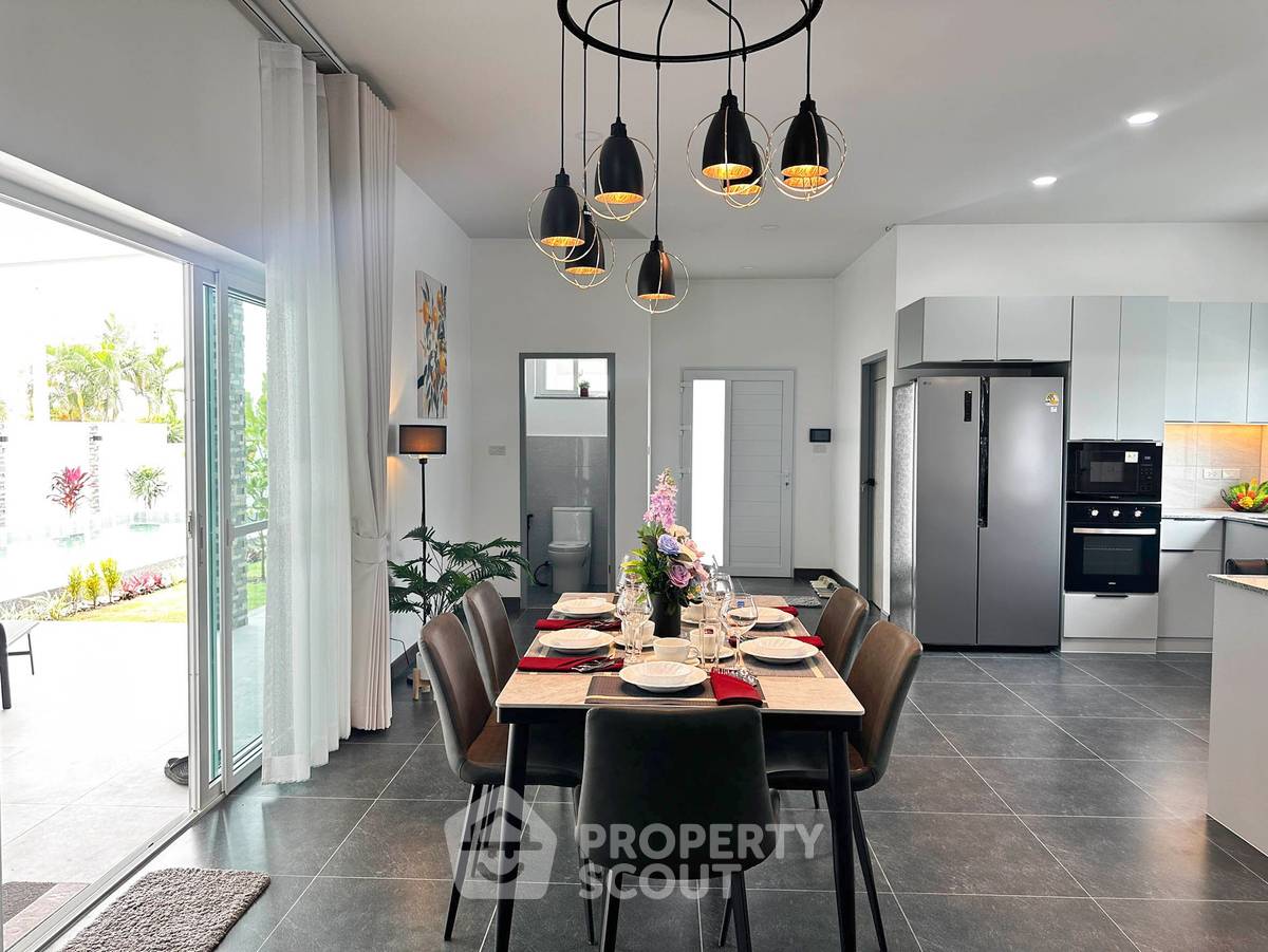 รูป วิลล่า 3-ห้องนอน ใน หินเหล็กไฟ (ID 2461735) - รูปที่ 11/30