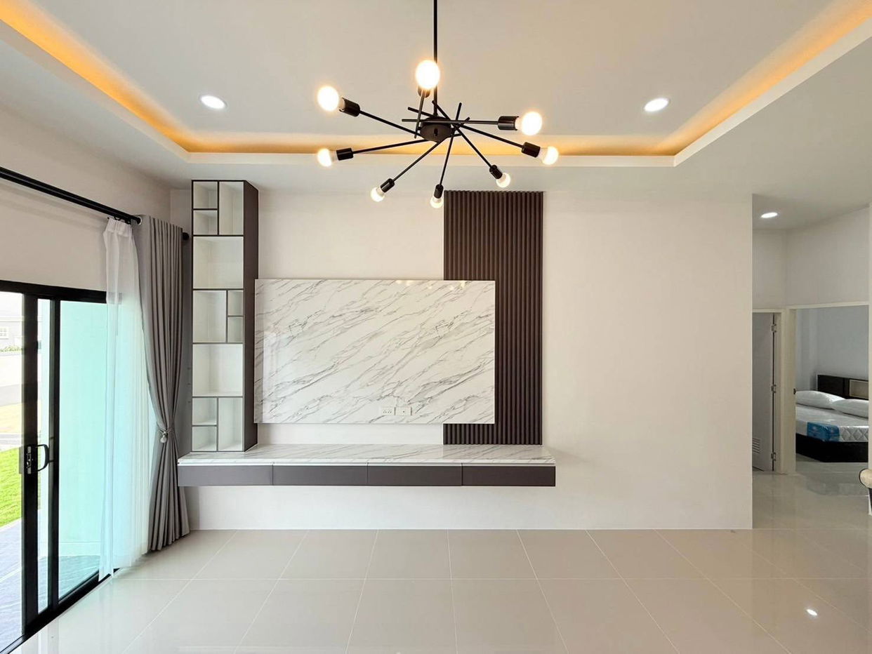 picture Modern Nordic Home for Sale in East Pattaya - 5/17