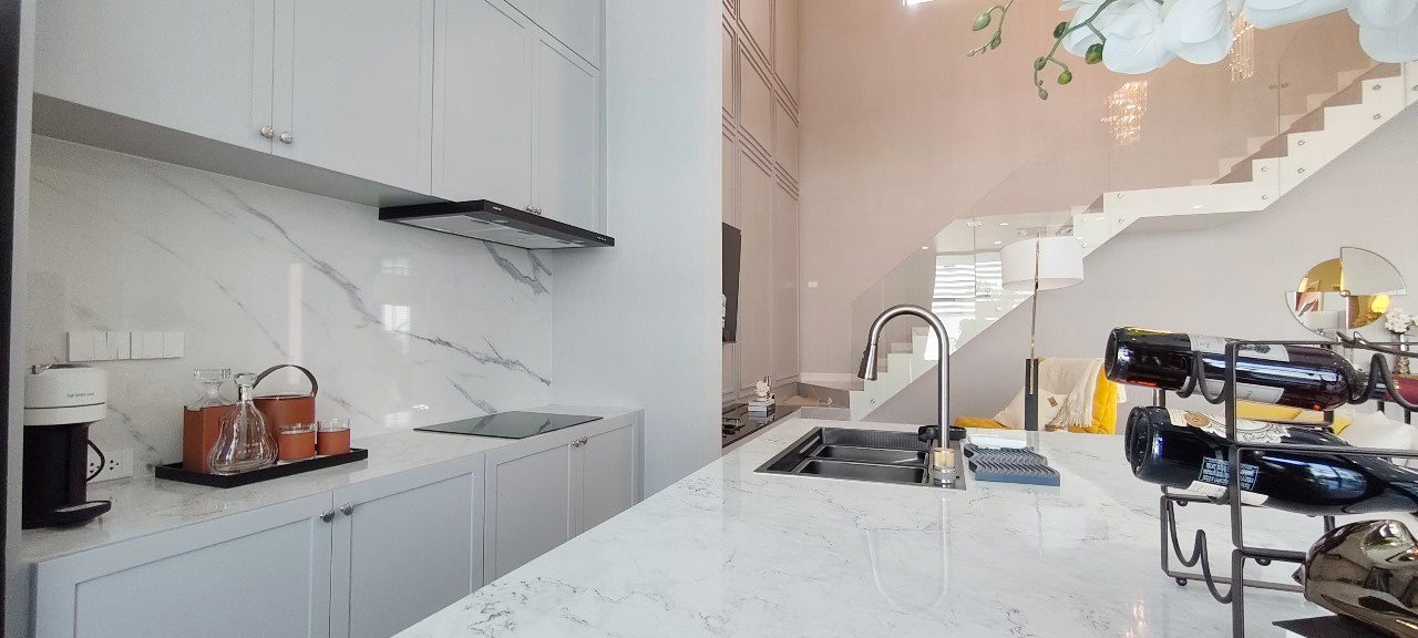 picture Luxury Pool Villa for Sale in Huay Yai - 10/26