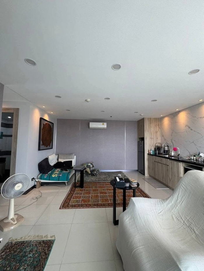 picture The Vision Condo 2-Bedroom Sea Views in Pratumnak - 1/15