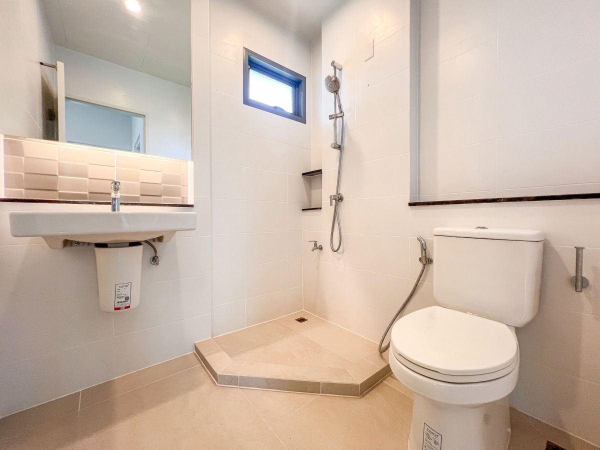 picture Single house for rent ✨ Saransiri Chaiyaphruek-Chaengwattana ✨ 3 bedrooms, 3 bathrooms, fully furnished and equipped with appliances - 11/11