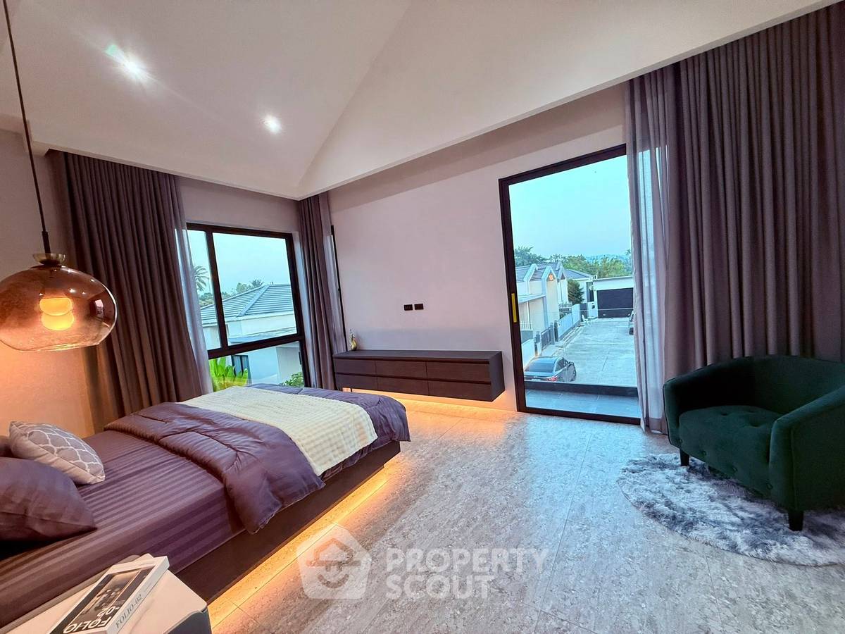 รูป วิลล่า 4-ห้องนอน ใกล้ อ่างเก็บน้ำมาบประชัน (ID 2462837) - รูปที่ 29/37