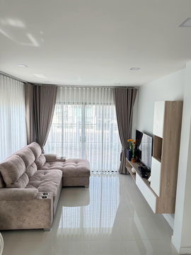 บ้าน 3 ห้องนอนให้เช่าในพัทยาตะวันออก