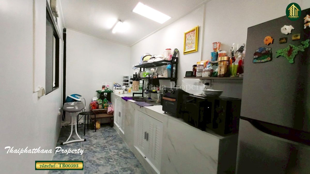 รูป บ้านพฤกษา ศรีนครินทร์-บางนา หลังมุม ต่อเติมตกแต่งเฟอร์นิเจอร์พร้อมเข้าอยู่ - รูปที่ 10/15