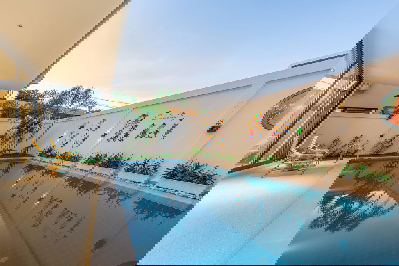 รูป ขายพูลวิลล่าทันสมัยในจอมเทียน - รูปที่ 3/25