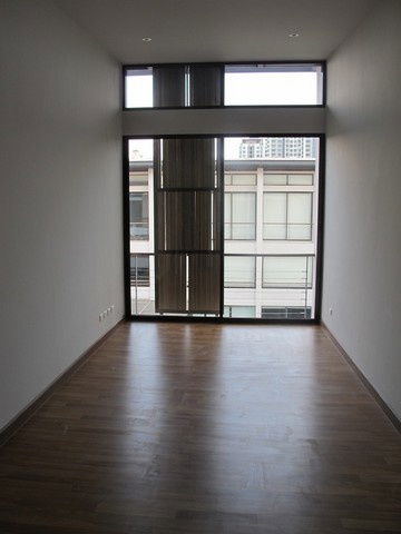 รูป OF0475 อาคารออฟฟิศให้เช่า โอเอซิส ลอฟท์ สุขุมวิท 64 กรุงเทพมหานคร - รูปที่ 8/8