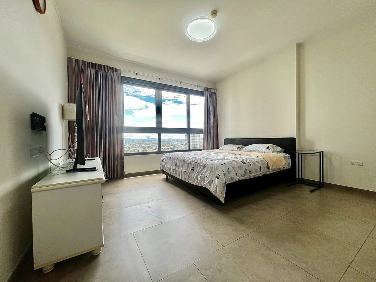 picture Zire Wongamat Condo for Sale – Luxury Beachfront Living - 11/15