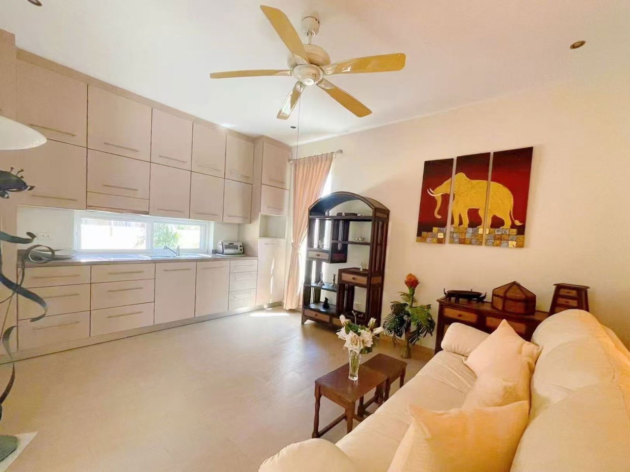 picture Luxury Pool Villa for Rent Thung Klom–Tan Man - 16/23