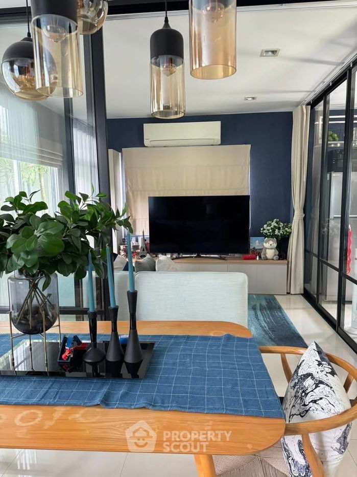 picture 3-BR Semi-detached House at Trendy Tara Bangna in Bang Chalong (ID 2462655) - 4/18