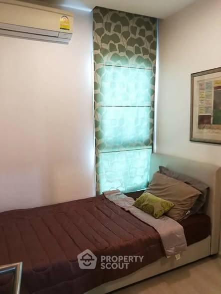 picture 2-BR Condo at Life Ratchadapisek near MRT Huai Khwang (ID 2462143) - 4/13