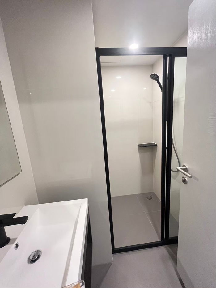 รูป ให้เช่าคอนโดใหม่ ติด MRT ห้วยขวางเพียง 350 เมตร ใกล้รถไฟฟ้า ใกล้ถนนใหญ่ ใจกลางรัชดา เข้าซอยรัชดา 12 เพียง 80 เมตร พร้อมเข้าอยู่ เดินทางสะดวกมากๆ - รูปที่ 14/17