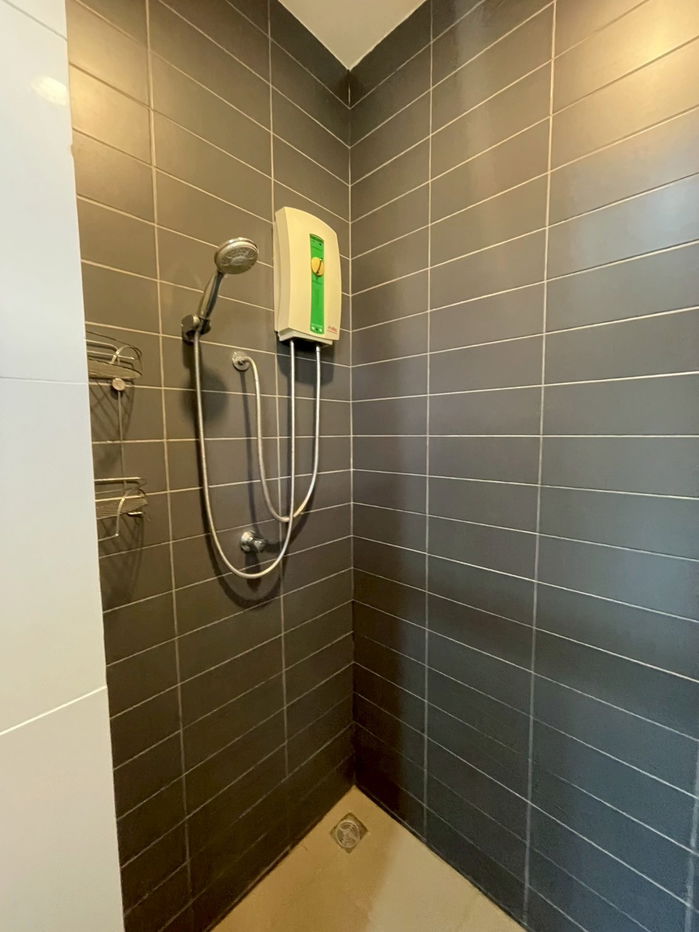 รูป ให้เช่าบ้านเดี่ยวสองชั้น  2 ห้องนอน 3 ห้องน้ำ 1  ห้องครัว  1  ที่จอดรถ - รูปที่ 9/24