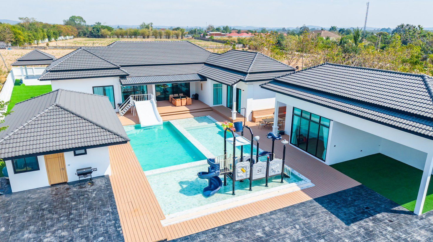 รูป ขายพูลวิลล่า 5 ห้องนอน ใน ห้วยใหญ่ - รูปที่ 2/16