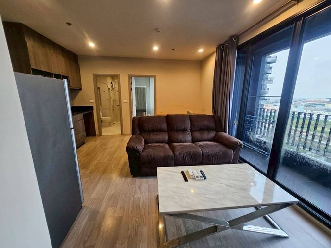 ให้เช่าคอนโด Ideo mobi sukhumvit eastpoint คอนโดแต่งครบพร้อมเข้าอยู่ใกล้รถไฟฟ้าBTSบางนาเพียง250เมตรเท่านั้น!!