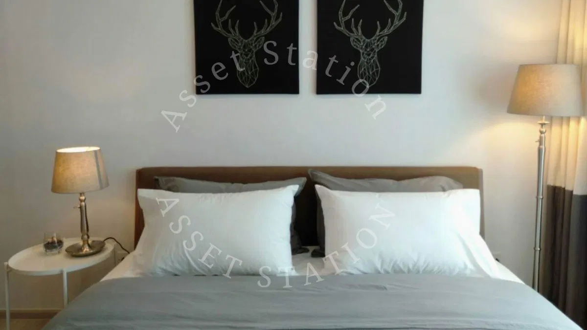 picture Condo for rent: Life Asoke, prime location, near BTS Asoke and MRT Phetchaburi. - 1/10