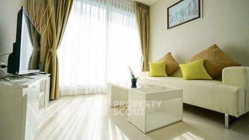 1-BR Condo at Rhythm Sukhumvit 42 near BTS Ekkamai (ID 2459555)