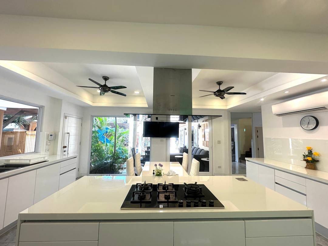 picture Luxury Pool Villa for Sale – South Pattaya - 7/16