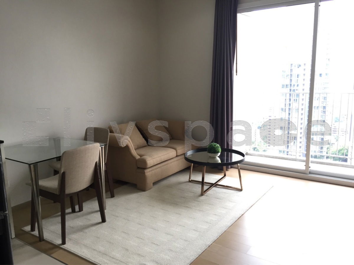 picture ▚ LD239ツ For Rent HQ Thonglor 1 Bed 44 Sqm ⭐ Rare Bathtub Unit Bright View, Ready to book — price is negotiable. - 2/9