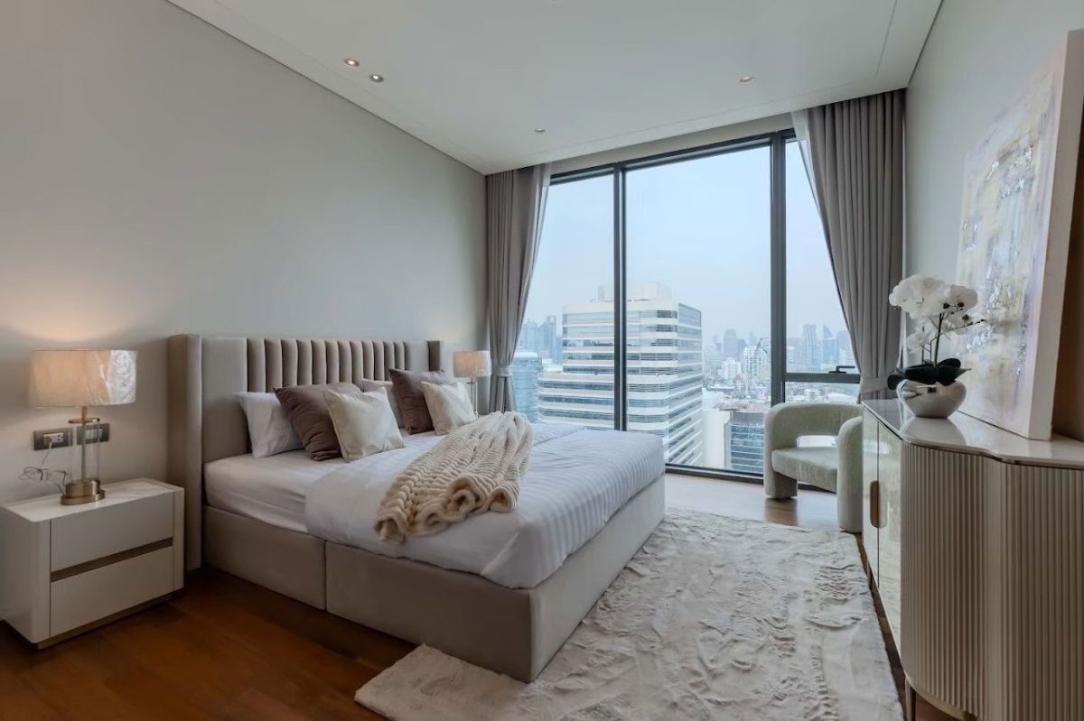 รูป LTH13706 – Condo for Rent | Sindhorn Residence | 359 sqm | 5 Beds 7 Baths | Near BTS Chidlom | 650K/Month | คอนโดให้เช่า ซินด์ฮอร์น เรสซิเดนซ์ - รูปที่ 6/15