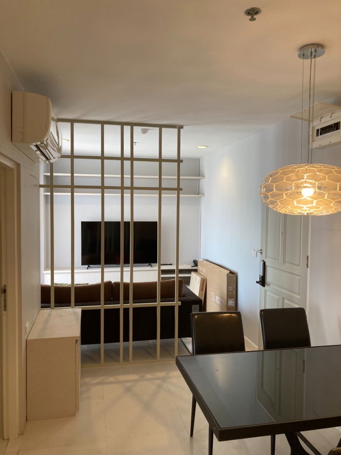 picture 🔥 Hot🔥 NewRenovated Pathumwan Resort 1B1B50sqm. Just 23K/Month only call Ms.Angel(Aumi) 0658209572 - 1/6