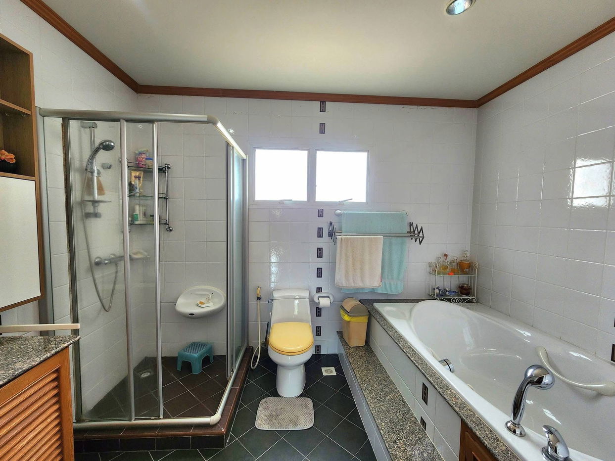 รูป ขายบ้านเดี่ยวกว้างขวาง – เขาน้อย พัทยา - รูปที่ 18/20