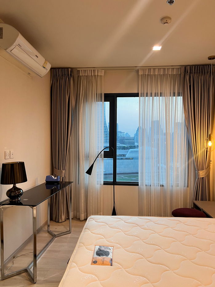 รูป ด่วนน‼️ ไลฟ์ วัน ไวร์เลส 🔥🔥 วิวสวนน 🔥🔥 ห้องโทนสีขาว ดูอบอุ่น 🔰LINE : p.ppry - รูปที่ 2/9