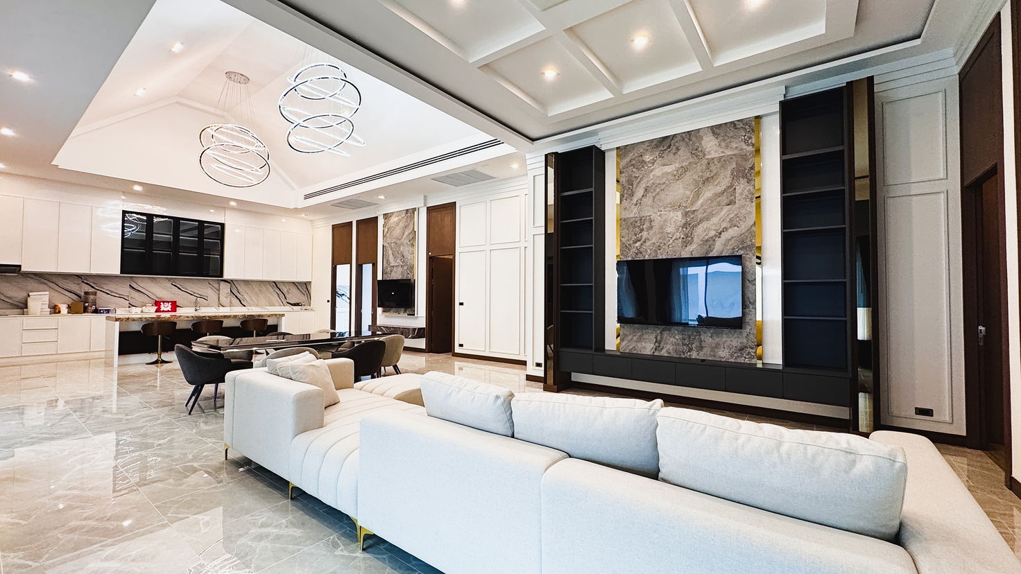 รูป วิลล่าหรูสไตล์อังกฤษให้เช่า – พัทยาตะวันออก - รูปที่ 5/23