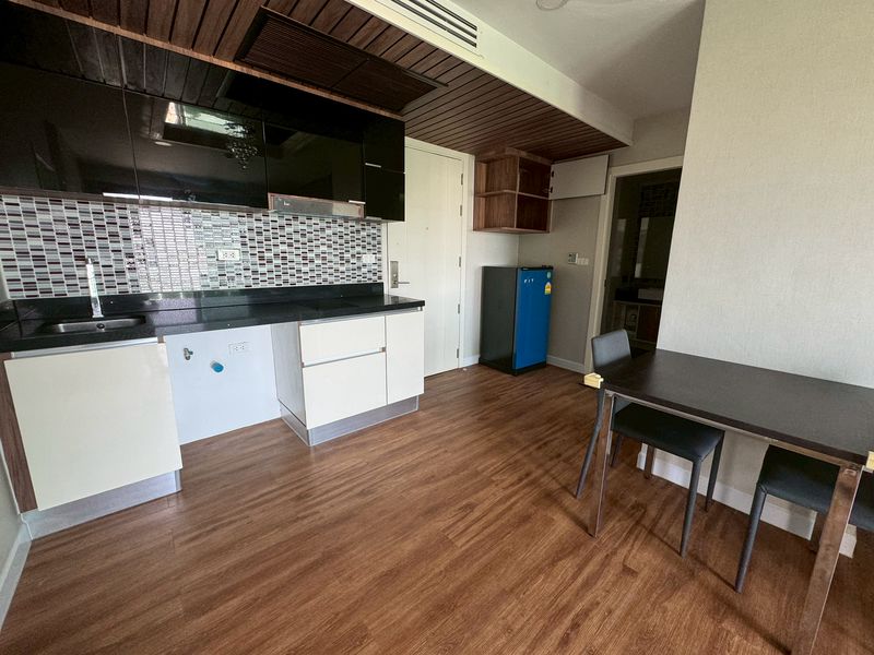 รูป ดุสิต แกรนด์ พาร์ค 1 – คอนโด 2 ห้องนอนสำหรับขายในหาดจอมเทียน - รูปที่ 2/8