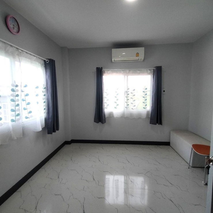 รูป บ้านแฝด สุวินทวงศ์ มีนบุรี  บ้านสร้างเองพร้อมอยู่  ใกล้มีนบุรี  สนใจ  085-318-6868​☎️​ - รูปที่ 8/10