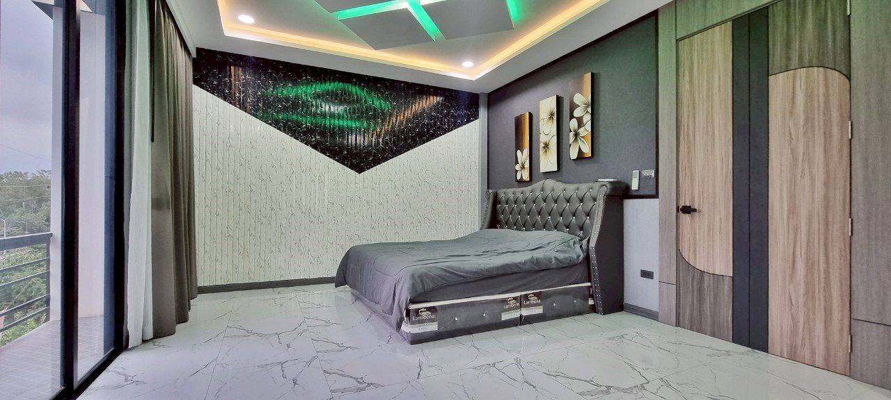 picture 6 Bedrooms House for Sale in Mabprachan - 23/25