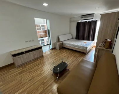 รูปภาพ 🔥🔥ให้เช่า วันพลัส ศรีนครินทร์ หัวหมาก ซอย3 ใกล้รถไฟฟ้าสายสีเหลือง เฟอร์ครบ!!