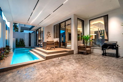 Houses for sale Wat Phra Yai : 4 Bedrooms Pool Villa in Jomtien for Sale