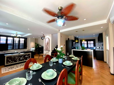 บ้านเดี่ยว ถนนจอมเทียนสาย 1 : Pool Villa in Jomtien Beach for Sale