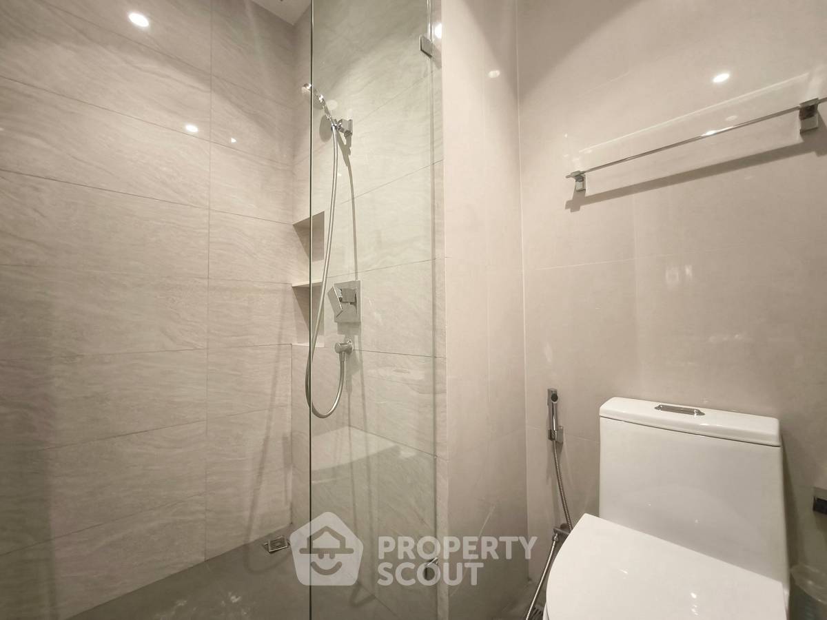 picture 1-BR Condo at Maru Ekkamai 2 near BTS Ekkamai (ID 2459671) - 6/7