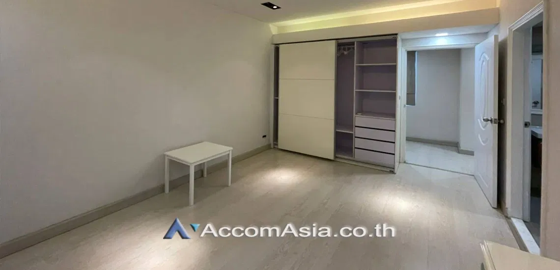 รูป 🔼🔽 AccomA 📩  3 BR Condominium @Royal Castle Sukhumvit 39 (AA28025) - รูปที่ 9/15