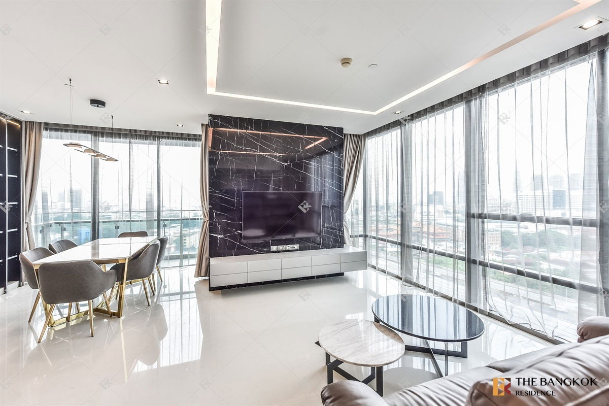 รูป  Luxury Living 💎 The Bangkok Sathorn  🛌🏻 ห้องสวย เฟอร์ครบพร้อมอยู่ ใกล้ BTS สุรศักดิ์  - รูปที่ 3/14