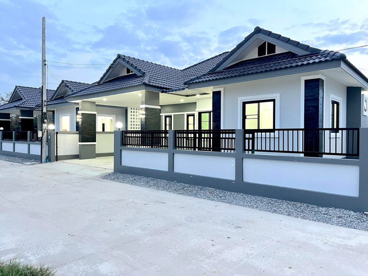 รูป ขายบ้านเดี่ยวชั้นเดียว  3 ห้องนอน  2 ห้องน้ำ  1 ห้องครัว  1 ที่จอดรถ - รูปที่ 10/11