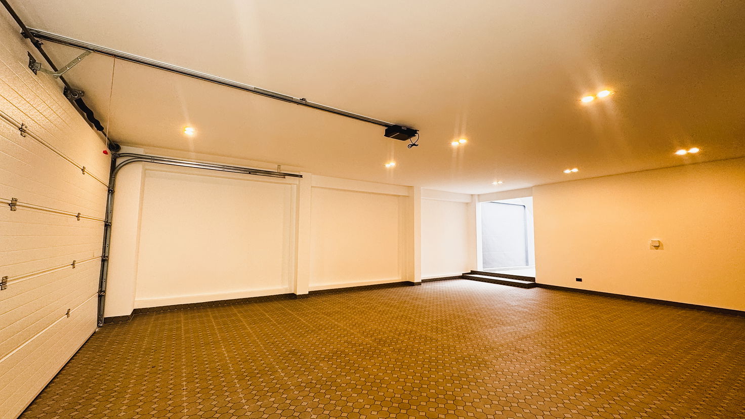 รูป วิลล่าหรูสไตล์อังกฤษให้เช่า – พัทยาตะวันออก - รูปที่ 21/23