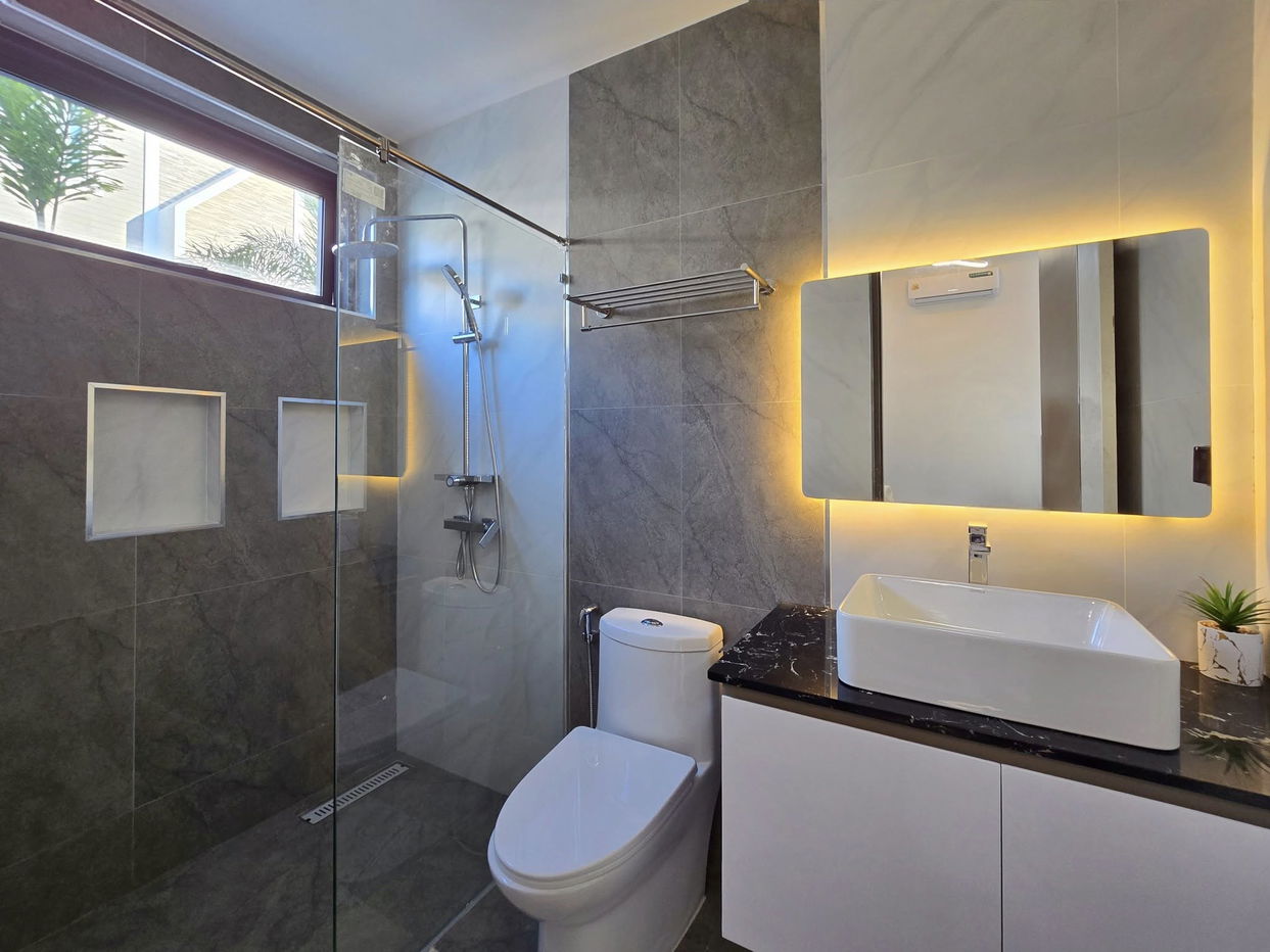 picture 3 Bedrooms Pool Villa in Mabprachan for Sale - 21/21