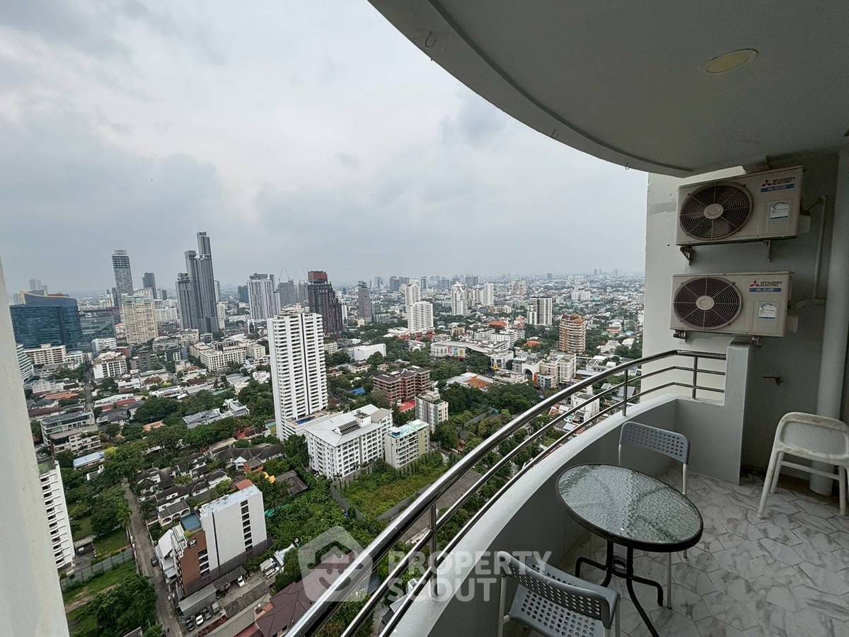 รูป คอนโด 2-ห้องนอน ที่ ท็อป วิว ทาวเวอร์ คอนโดมิเนียม ใกล้ BTS ทองหล่อ (ID 1697468) - รูปที่ 8/16